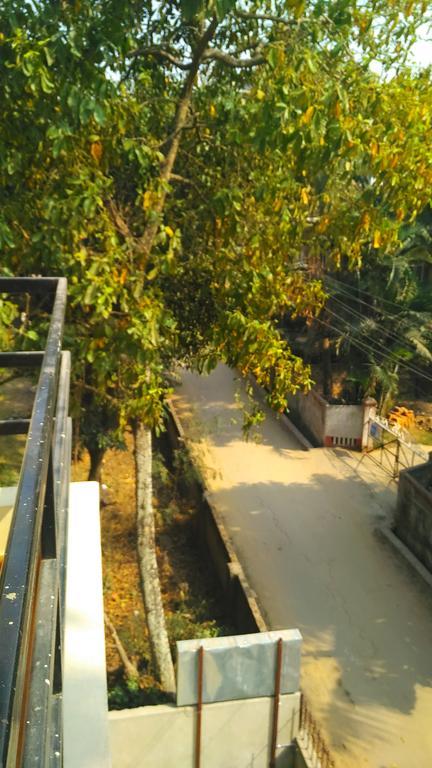Ashirwad Homestay กูวาฮาติ ภายนอก รูปภาพ