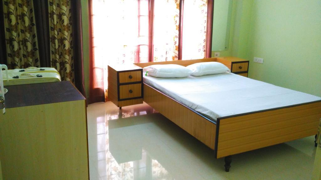 Ashirwad Homestay กูวาฮาติ ภายนอก รูปภาพ