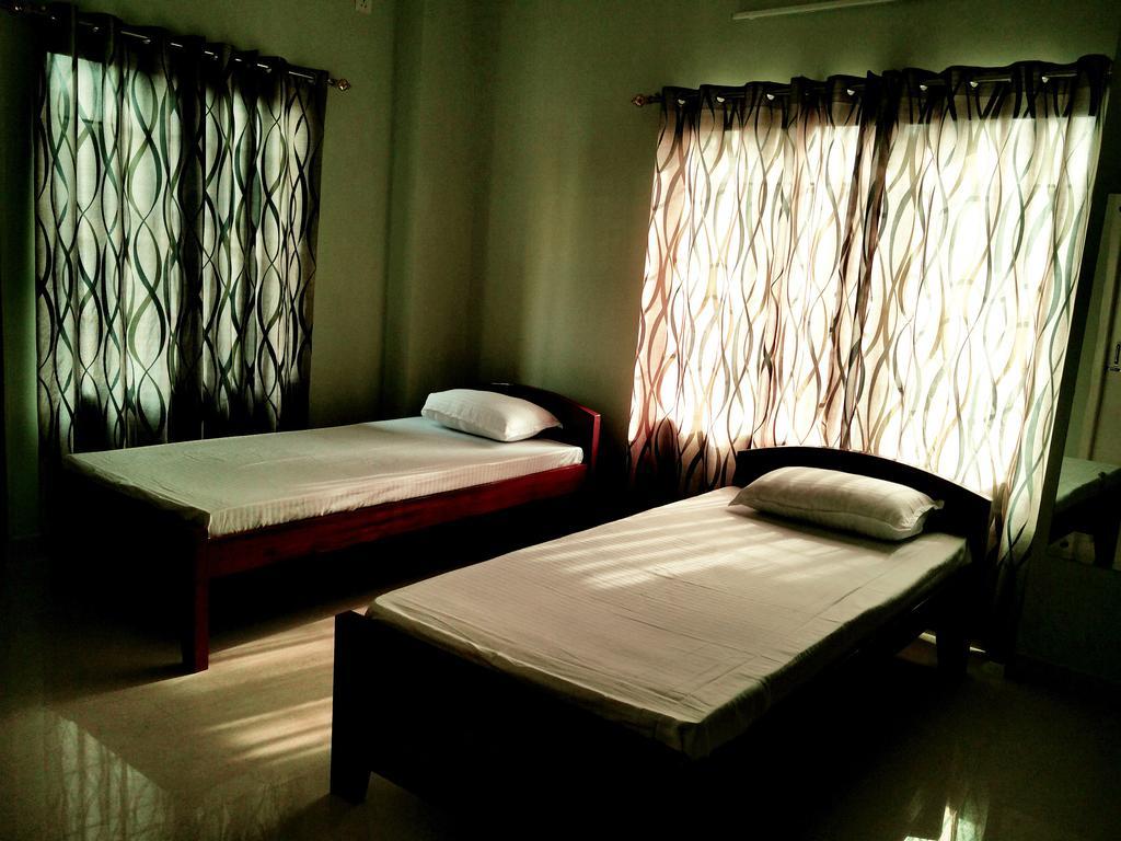 Ashirwad Homestay กูวาฮาติ ภายนอก รูปภาพ